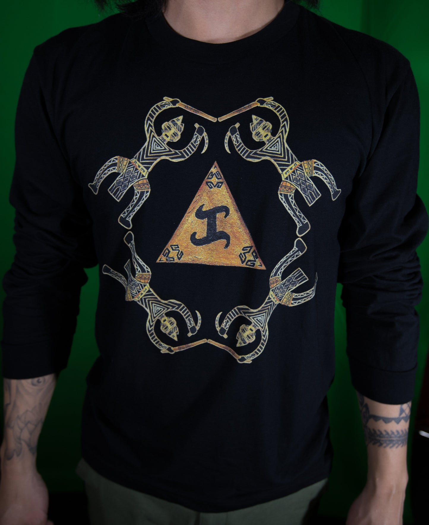 Golden "KA" long sleeves shirt