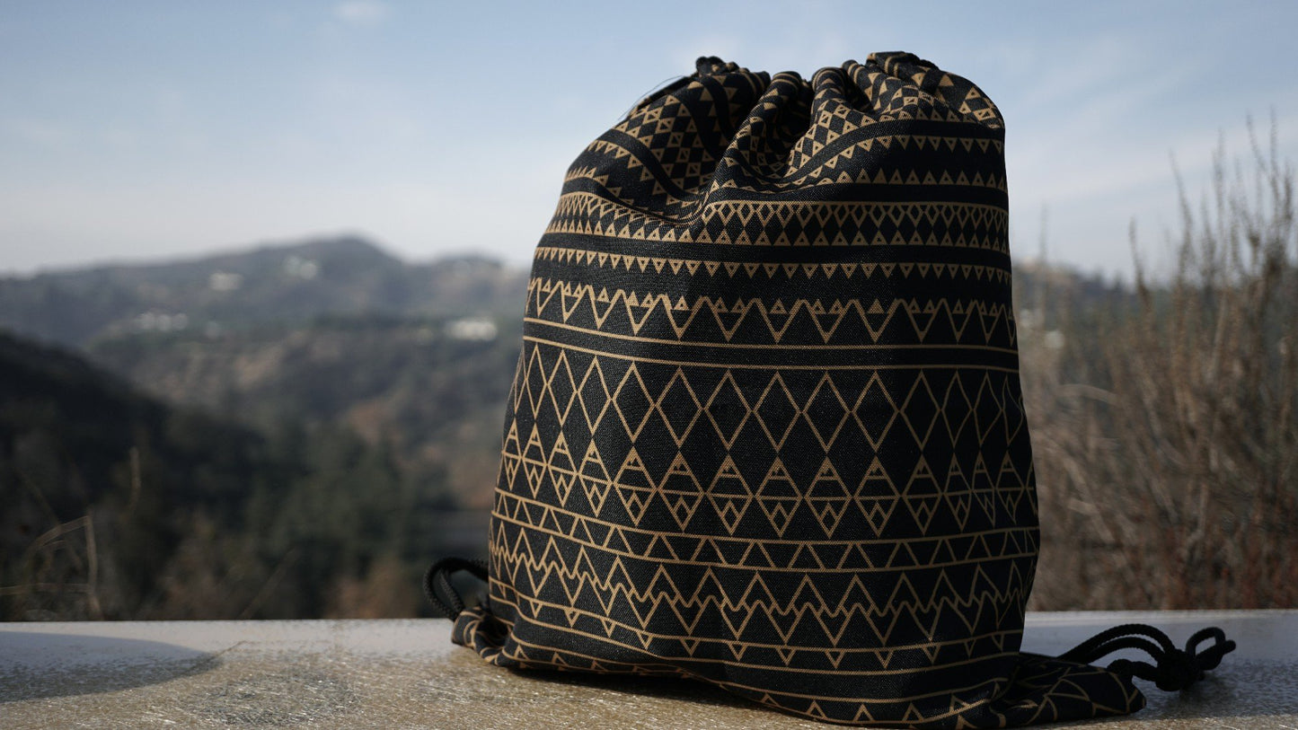 Golden Tatsulok String Bag